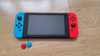 Nintendo switch - 2