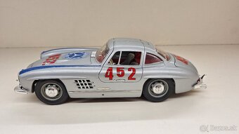 1:18 MERCEDES-BENZ 300SL No. 452 - 2