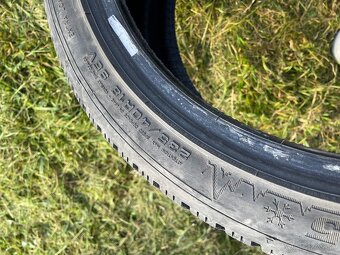 Zimné gumy 235/40 R18 - 2