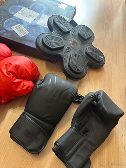 Predám Music Boxing Target s rukavicami nový, nikdy nepouži - 2