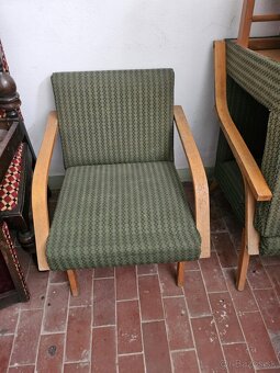 Predám starožitný čalúnený nábytok - 2