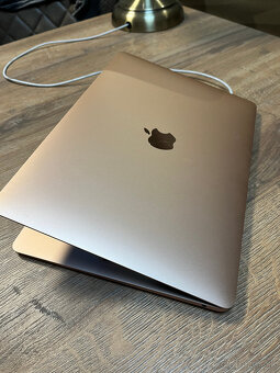 MacBook Air M1, 2020 - 2