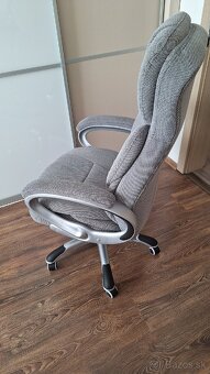 Kancelárske kreslo - 2