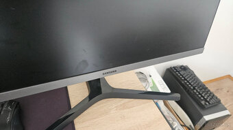 24" LCD monitor Samsung - 2