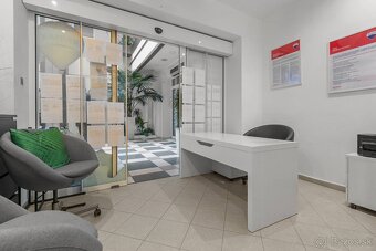 PRENÁJOM obchodný priestor - Gorkého, BA I, pri divadle - 2