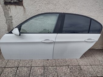 Dvere na BMW e90 - 2