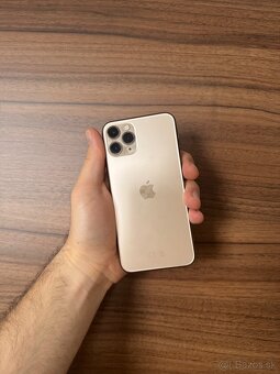 iPhone 11 Pro 64GB Gold – super stav - 2