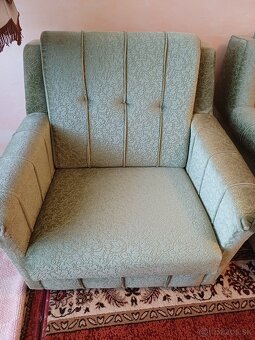 Gauč a dve kreslá - 2