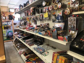 Obchodný regál - 2