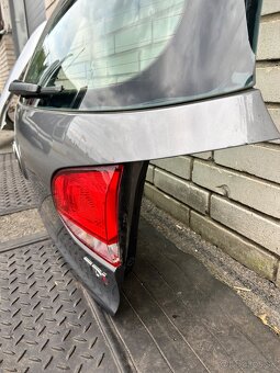 Páté dveře Volkswagen Golf 6 Hatchback - 2