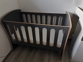 Detská postieľka s matracom - 2