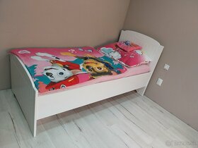 Krásna postel - 2