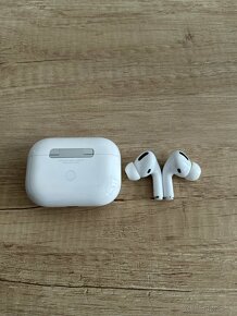 Airpods Pro Magsafe 2021 (MLWK32M/A) - 2