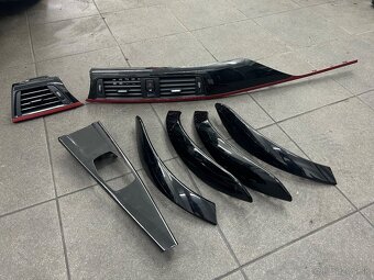 Originál dekor pre BMW F30 “pianoblack” - 2