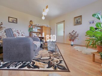 6izb. RODINNÝ DOM s pozemkom 750m2- žiadaná lokalita na Levi - 2