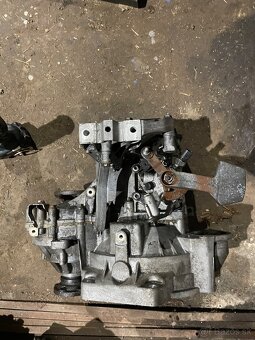 Prevodovka 5kvalt pre 1.9tdi 77kw kod JCR/JCX - 2