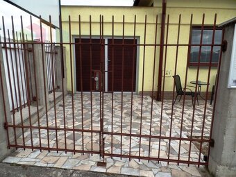 Na prenájom komerčná budova 160 m2 ako kancelárske priest - 2