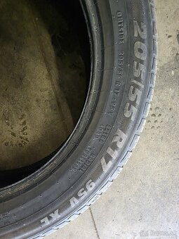 205/55R17 - 2