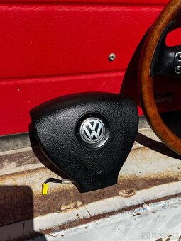 Drevený volant passat b6 - 2