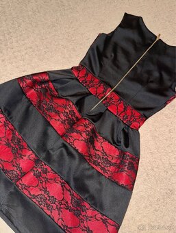 Elegantné červeno - čierne šaty na oslavu / spol.udalost - 2