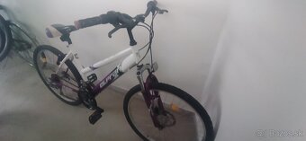 Predám zachovalý horsky bicykel olpran 26" kolesa. Na výšku - 2