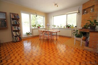 PREDAJ 6 izb DOM s garažou a pozem.1273 m² PARTIZÁNSKE - 2