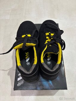 Predám 2KS dámske pracovné topánky. Delta Plus a VM - 2