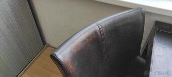 Stôl s kreslami - 2