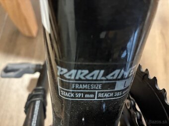 Cestný bicykel Focus Paralane - 2