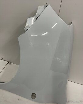 Renault twingo III 3 2014- ľavý blatník - 2