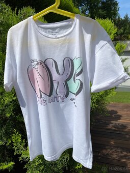 Tričko značky Reserved - 2