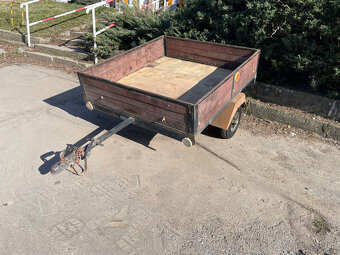 Prívesný vozík - 2