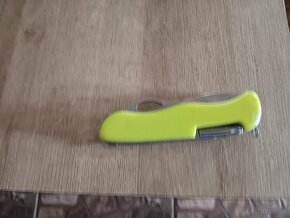 Rescue tool nožík Švajčiarsky nôž. - 2