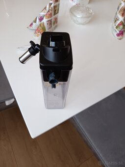 Delonghi nádobka Nádoba na mlieko kávovaru DeLonghi DLSC012 - 2