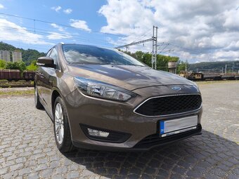 Ford Focus 1.6 Kombi - 2