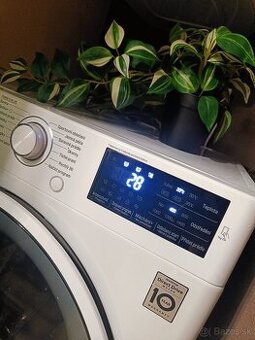 PLNE FUNKČNÁ profesionálna práčka LG Direct Drive 10kg - 2