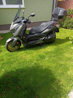 Yamaha X-Max 400 - 2