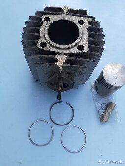 JAWA 550,555 VALEC - 2