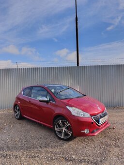 Peugeot 208 1.6 GTI - 2