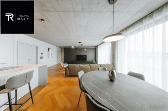 NAJLUXUSNEJŠÍ BYT V TRNAVE  s panoramatickým výhľadom na his - 2