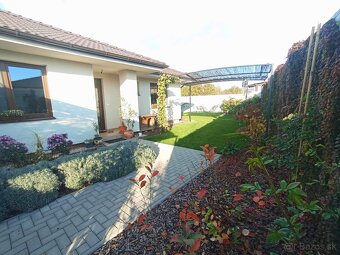 Bývajte v kľude a súkromí - 2