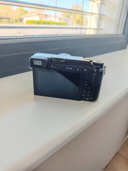 Panasonic Lumix GX85 + 20mm f1.7 - 2