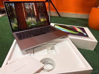 MacBook Pro 13” M1 16/256 2020 - TOP - 2