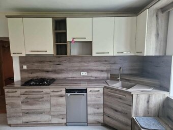 Na predaj 2 izbový byt v meste Žiar nad Hronom - 2