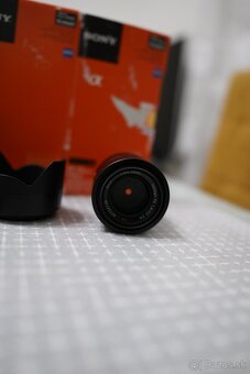 Sony FE Sonnar T 55mm f/1.8 ZA  Carl Zeiss - 2