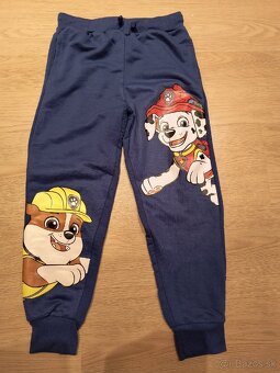 2 mikiny 122/128 - 2