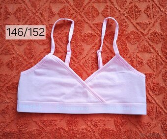 Dievčenská mikina s kapucňou 146 - 2