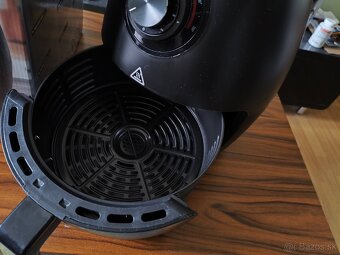 Nová - Teplovzdušná fritéza Sencor 3130BK - 2