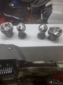 Predam spanovaky a treti bod na malotraktory. - 2