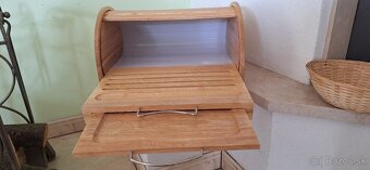 Darujem dreveny chlebnik - 2